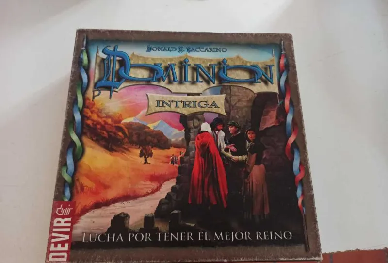 Dominion: Intriga