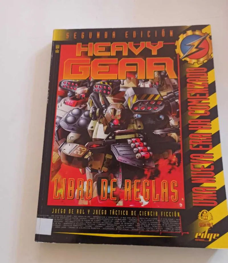 Heavy Gear: Segunda Edición - Una Nueva Era Ha Comenzado (Libro de Reglas)